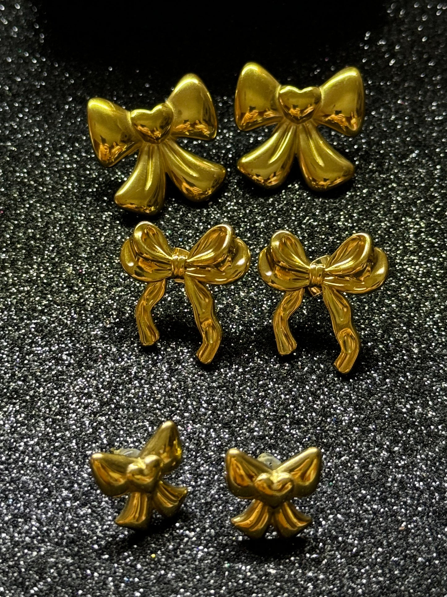 BOW EARRINGS