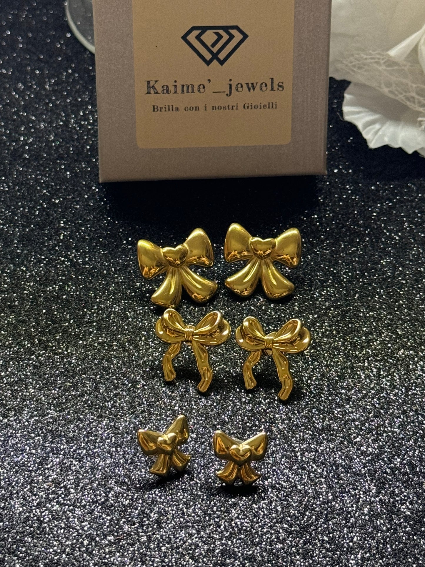 BOW EARRINGS